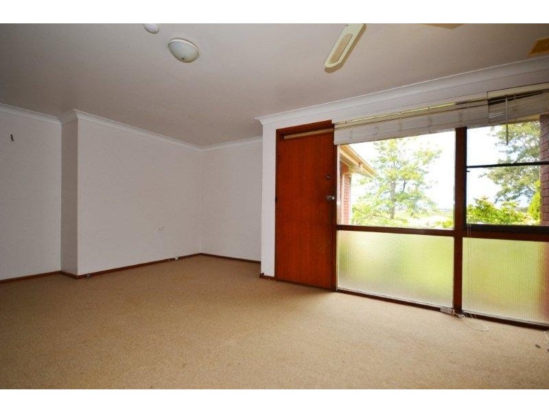 9 Wondalga Crescent, Nowra NSW 2541