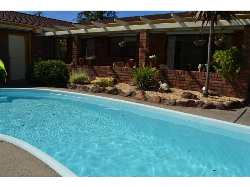 13 Boyd Street, Shoalhaven Heads NSW 2535