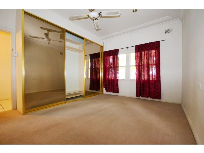 149 Meroo Road, Bomaderry NSW 2541