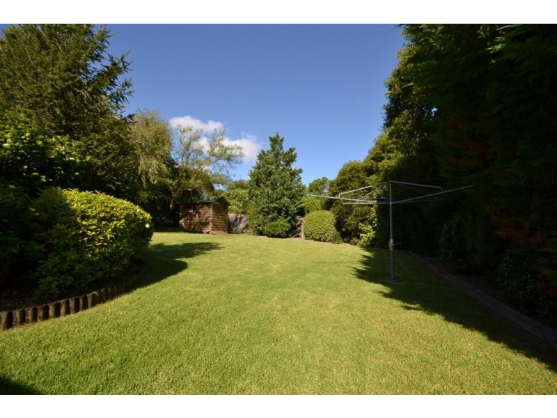 16 Brolga Place, Cambewarra NSW 2540