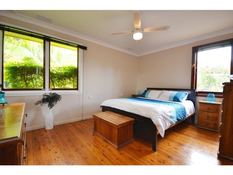 38 Wondalga Crescent, Nowra NSW 2541