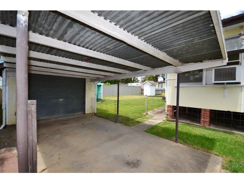 8 McDonald Avenue, Nowra NSW 2541