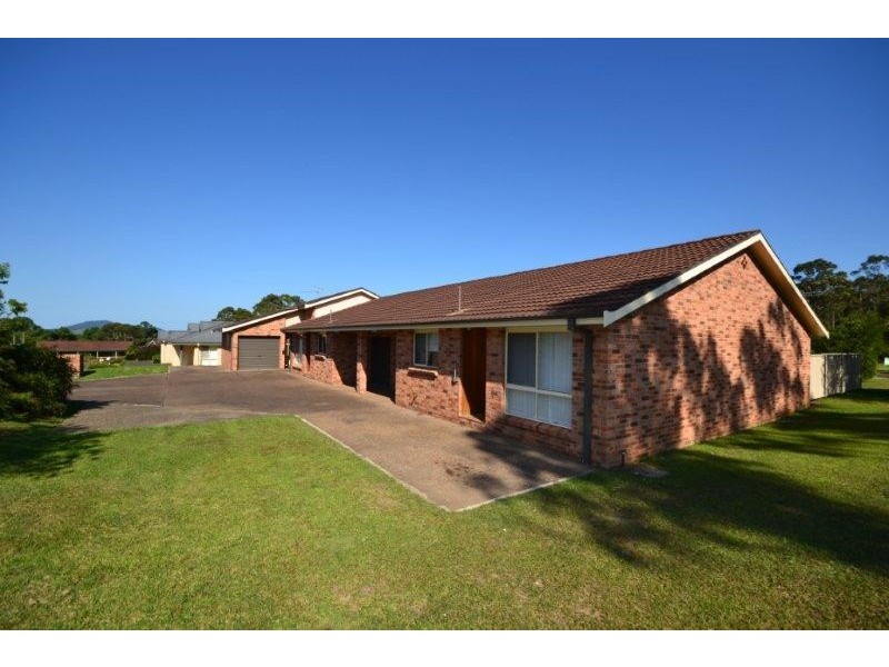 6 Brodie Close, Bomaderry NSW 2541