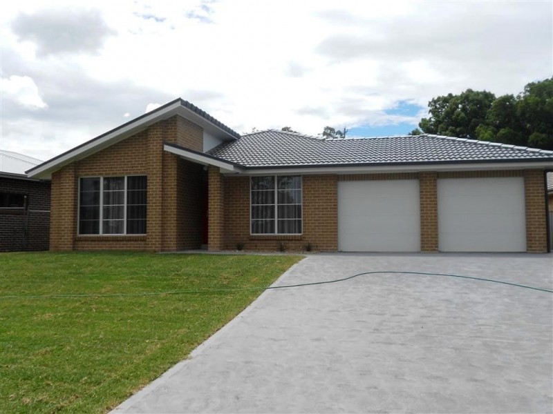 16 Huntingdale Park Road, Berry NSW 2535