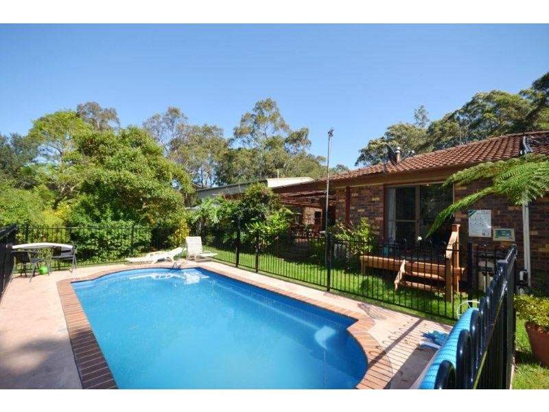 19 Old Woollamia Road, Falls Creek NSW 2540
