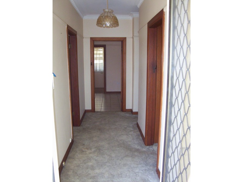 206 Kinghorne Street, Nowra NSW 2541