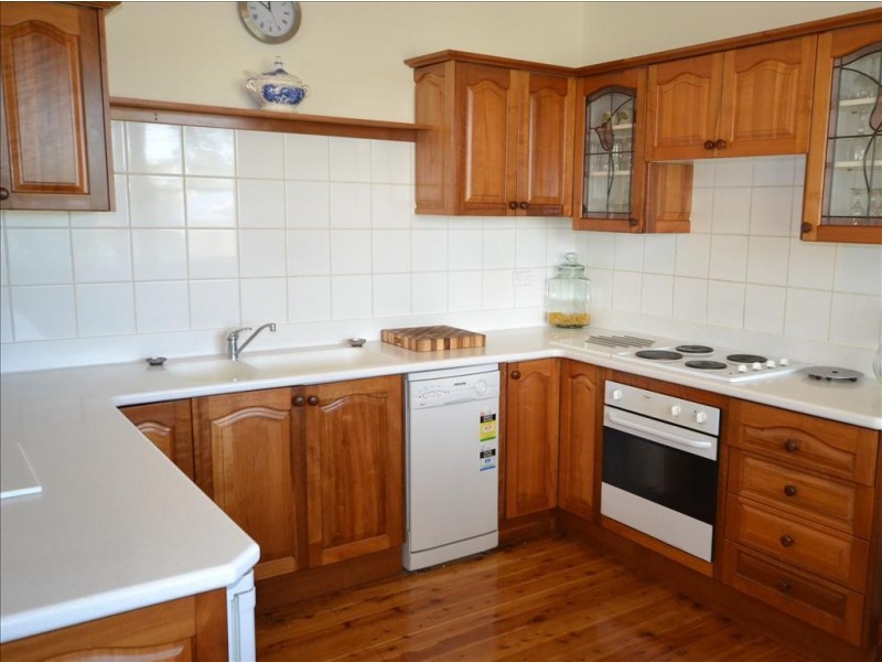 66 Jervis Street, Nowra NSW 2541