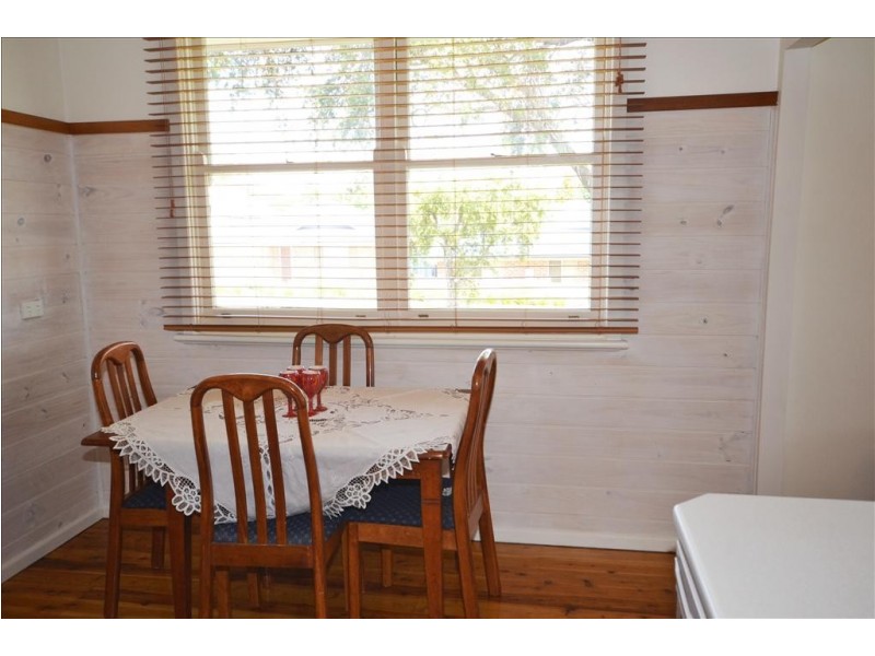 66 Jervis Street, Nowra NSW 2541