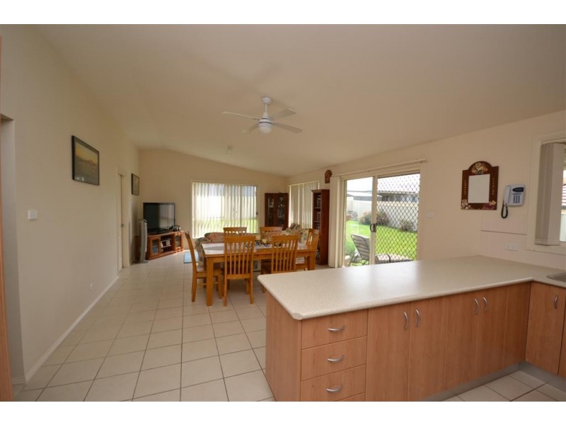 17 Blue Gum Way, North Nowra NSW 2541