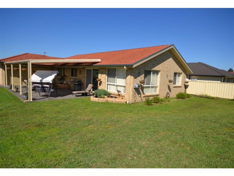 17 Blue Gum Way, North Nowra NSW 2541