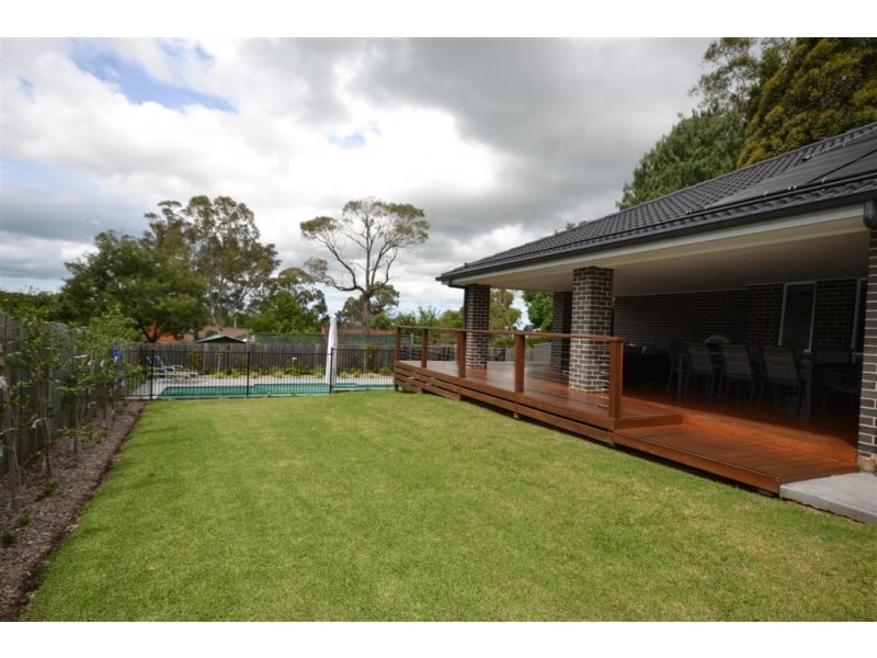 8 Nooramunga Avenue, Cambewarra NSW 2540