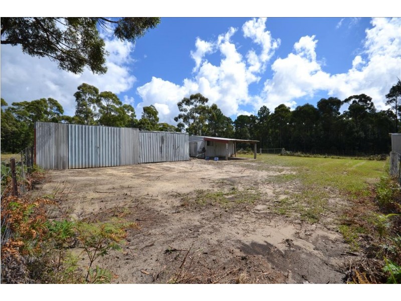 296 Pine Forest Road, Tomerong NSW 2540