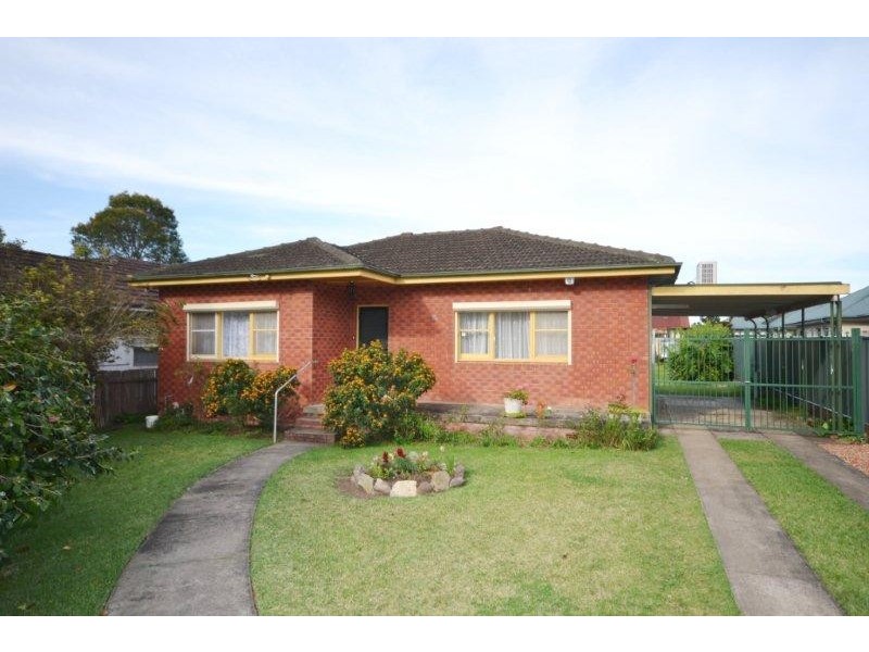 28 Colyer Avenue, Nowra NSW 2541