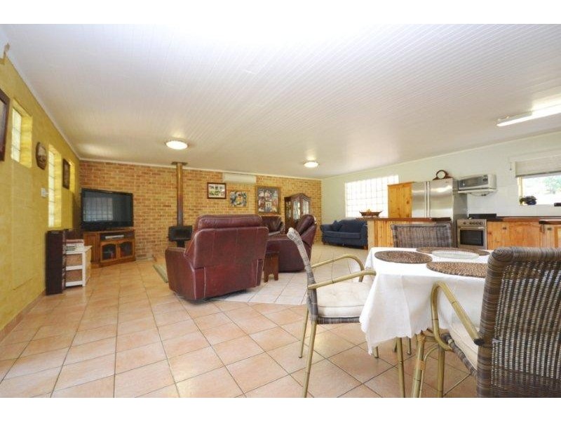 83 Cabbage Tree Lane, Nowra Hill NSW 2540
