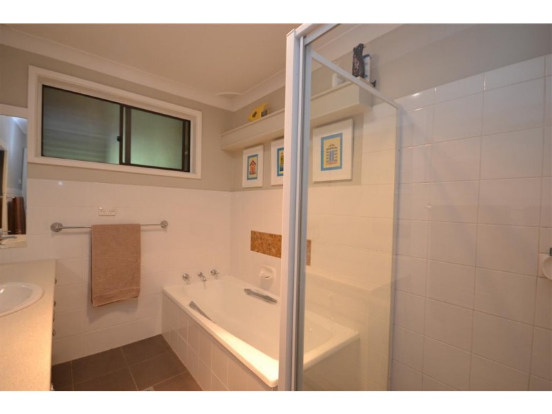 99 Main Road, Cambewarra NSW 2540