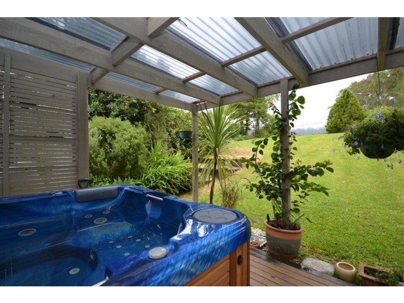 99 Main Road, Cambewarra NSW 2540