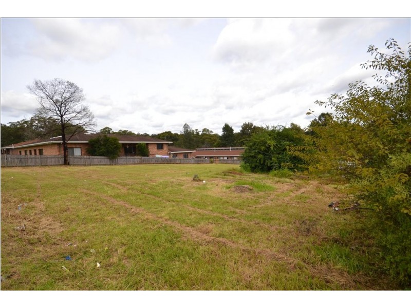 108 Kalandar Street, Nowra NSW 2541