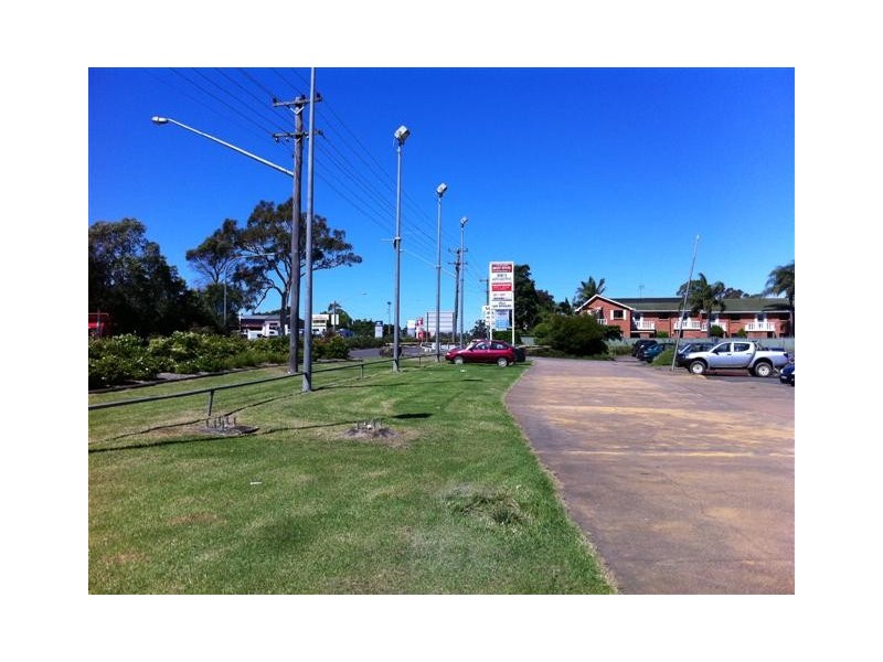313A Princes Highway, Bomaderry NSW 2541