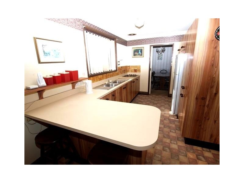 31 Shackleton Street, Shoalhaven Heads NSW 2535