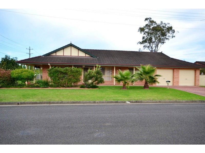 110 West Birriley Street, Bomaderry NSW 2541