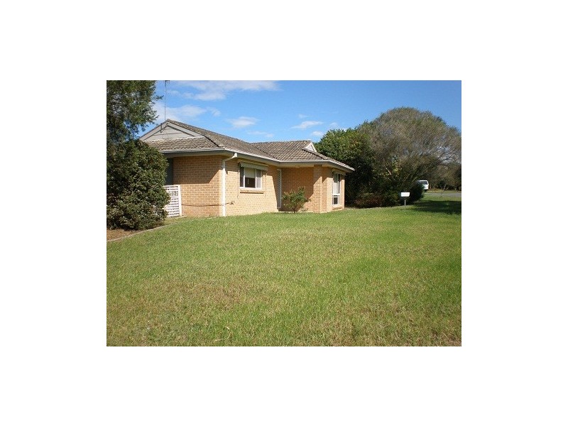 6 Garden Grove, Worrigee NSW 2540