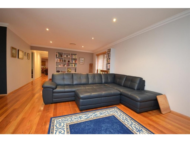 1 Warrigal Street, Nowra NSW 2541