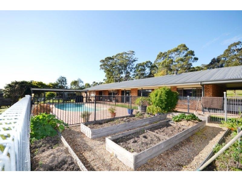 96 Parma Road, Falls Creek NSW 2540