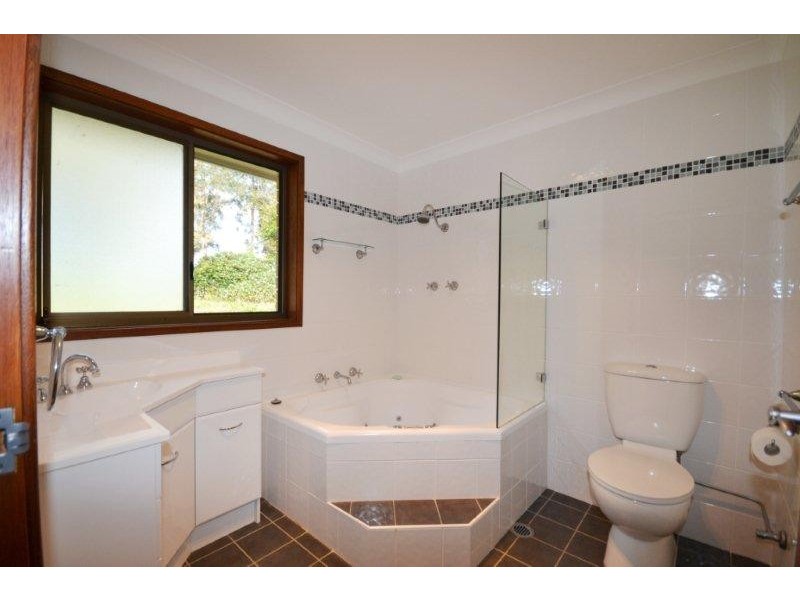 96 Parma Road, Falls Creek NSW 2540