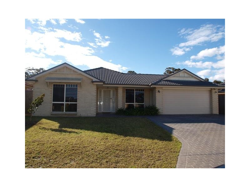 11 Whitewood Street, Worrigee NSW 2540