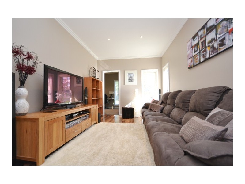 2 Ryan Avenue, Nowra NSW 2541