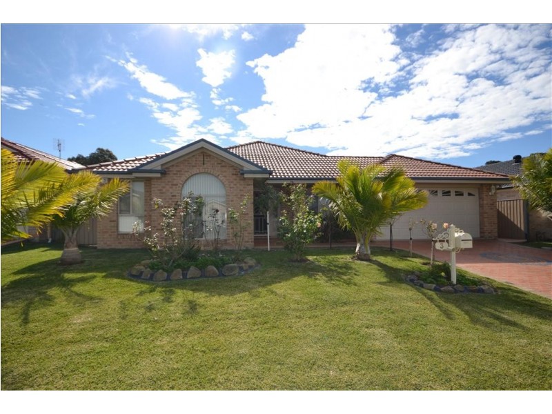 3 Whitewood Street, Worrigee NSW 2540
