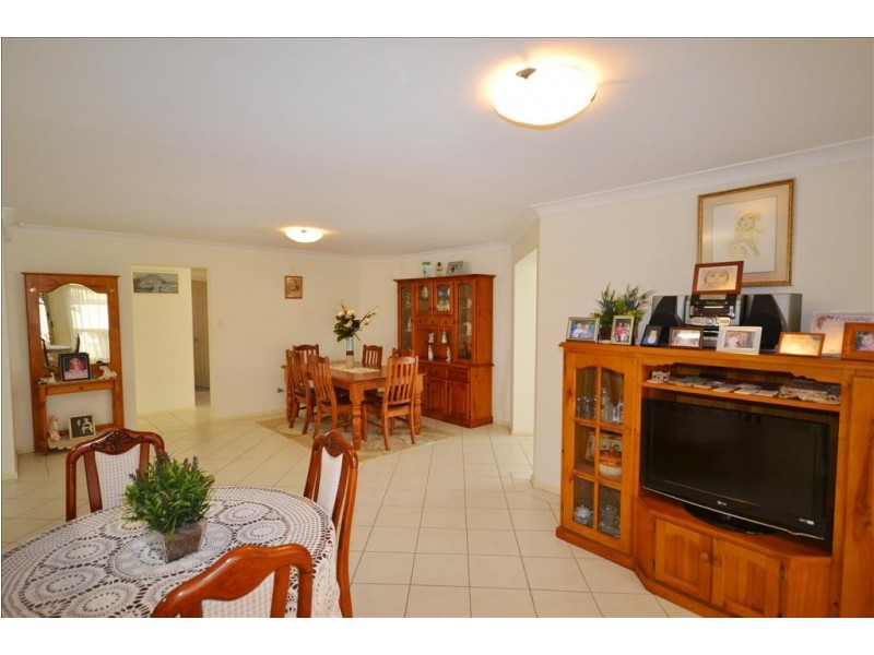 3 Whitewood Street, Worrigee NSW 2540