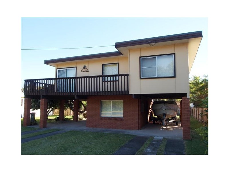 33 Woolstencraft Street, Shoalhaven Heads NSW 2535