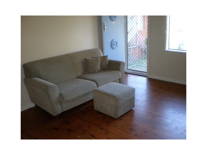 2/59 Birriley Street, Bomaderry NSW 2541