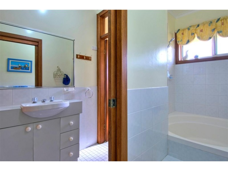 41 Davenport Road, Shoalhaven Heads NSW 2535