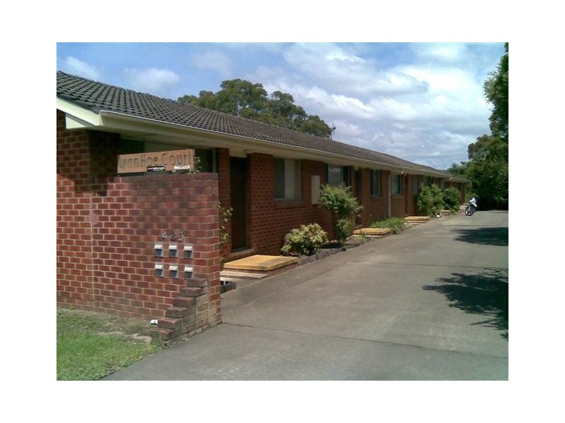 1/423 Princes Highway, Bomaderry NSW 2541