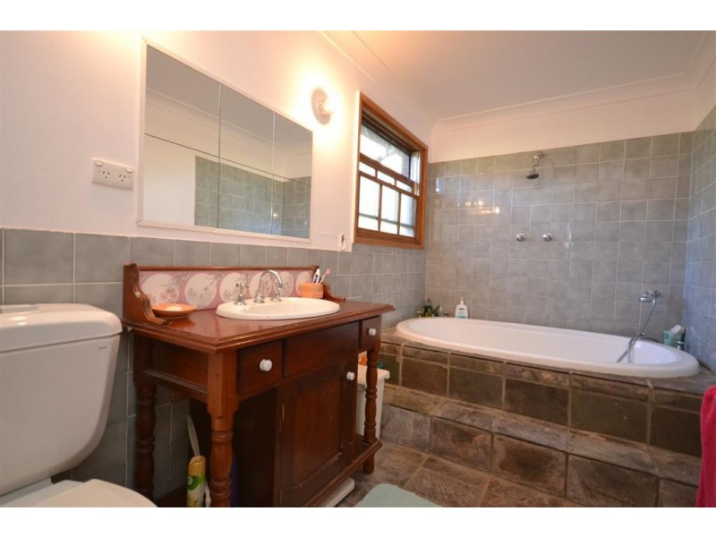 836 Illaroo Road, Tapitallee NSW 2540