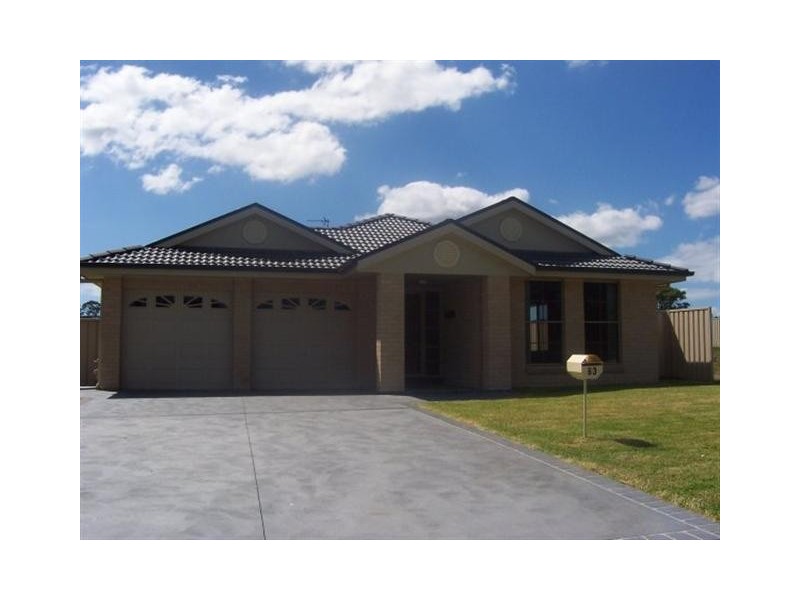 63 Bowerbird Street, Worrigee NSW 2540