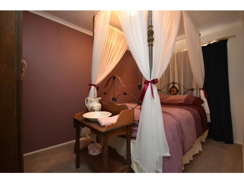 5 Nellore Place, North Nowra NSW 2541