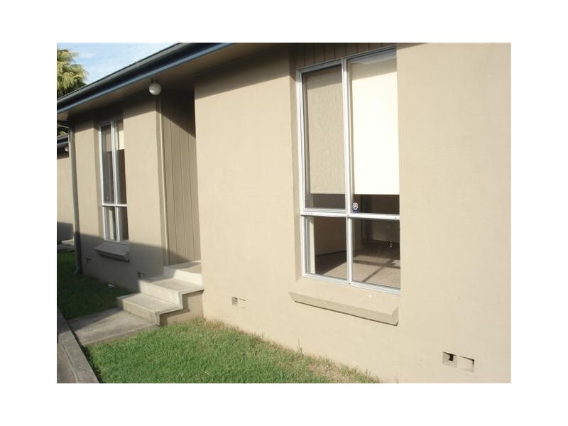 3/2 Shorland, Nowra NSW 2541