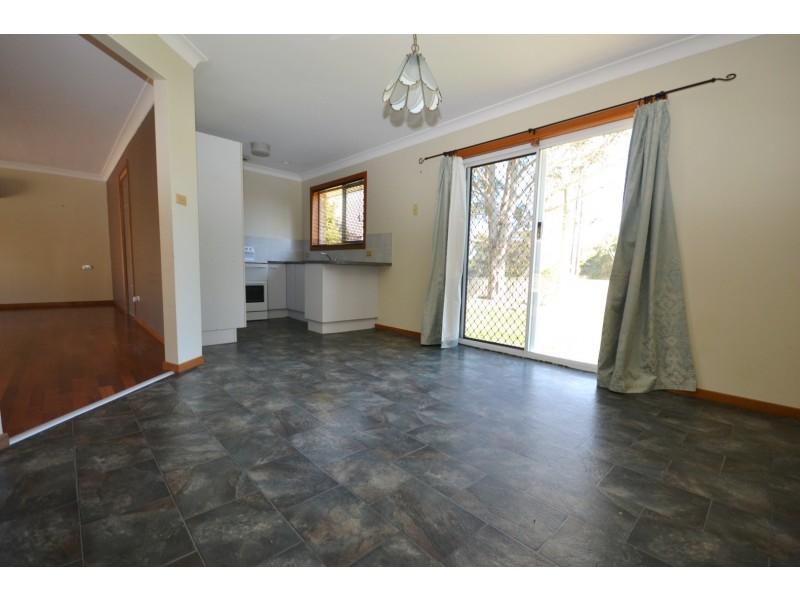 8 Arnheim Place, North Nowra NSW 2541