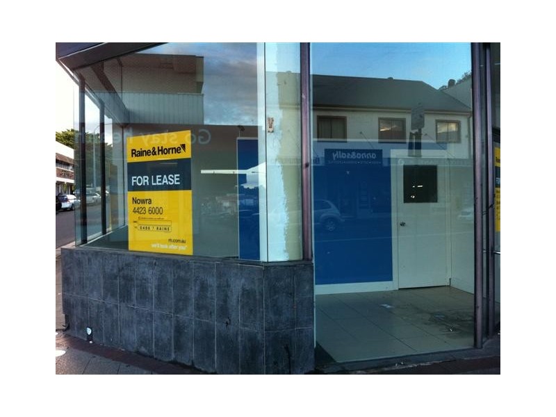 27a Kinghorne Street, Nowra NSW 2541