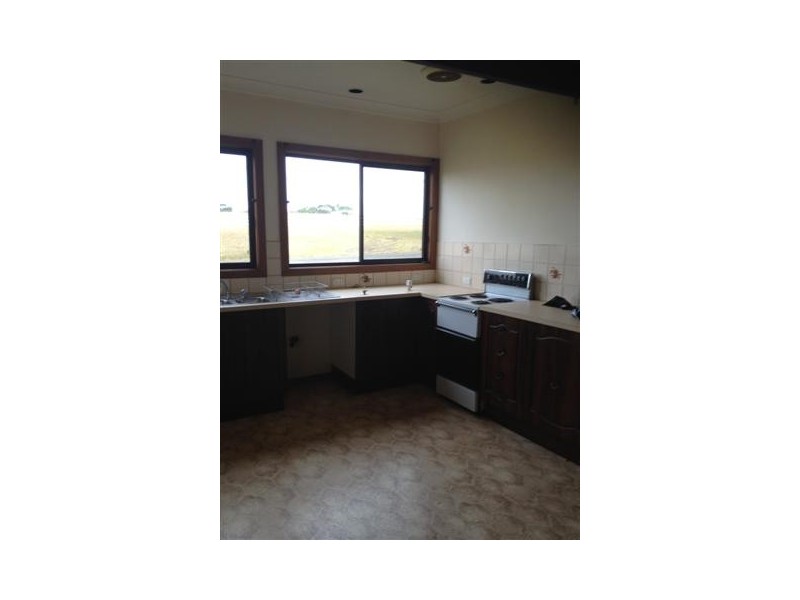 18 Woncor Road, Nowra Hill NSW 2540