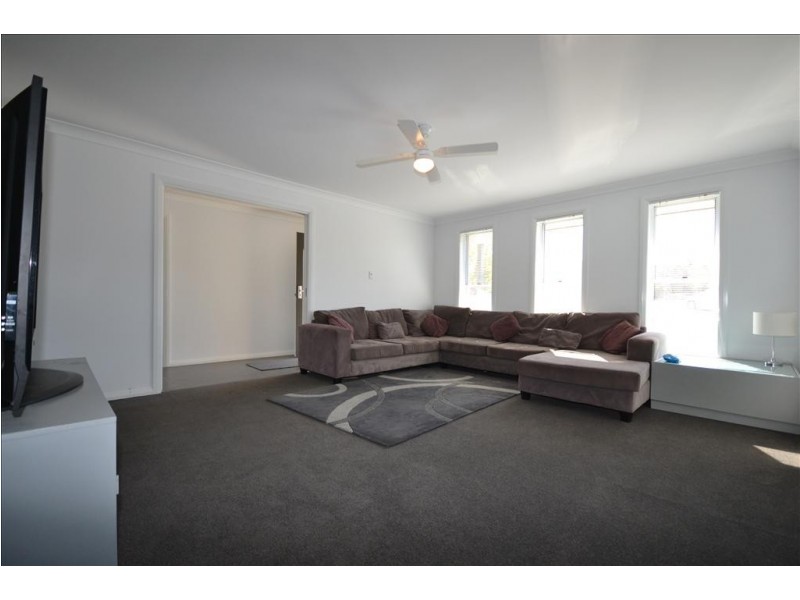 7 Zieria Avenue, North Nowra NSW 2541