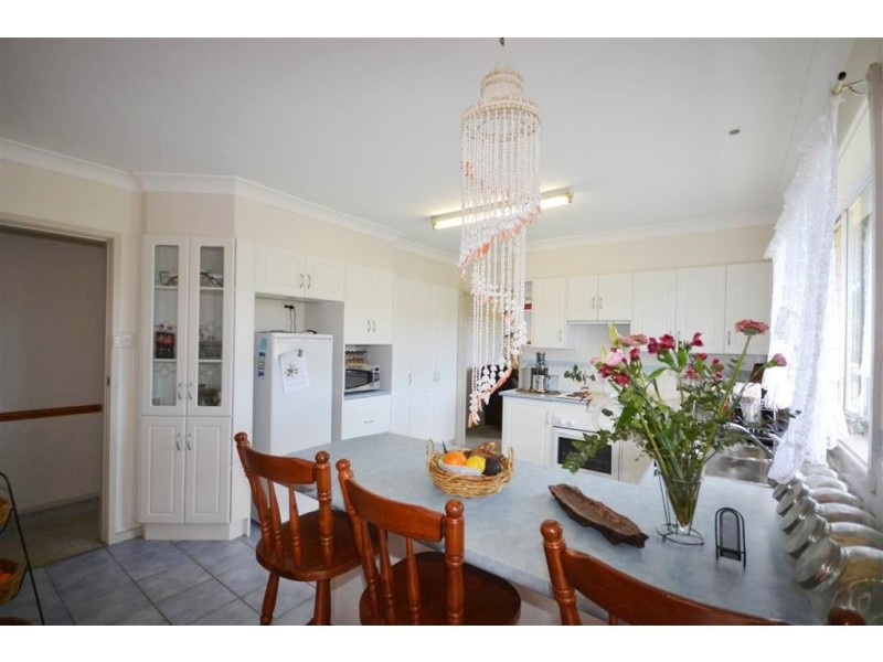 59 Yalwal Road, West Nowra NSW 2541