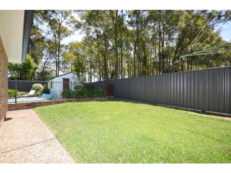 3 Crosby Place, Bomaderry NSW 2541