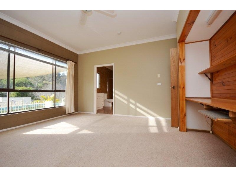 35 Vidler Road, Falls Creek NSW 2540