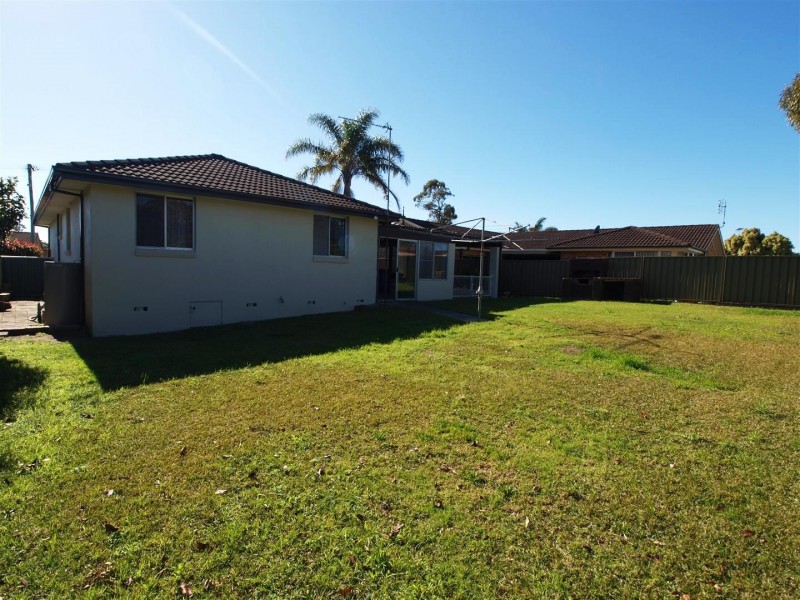 2 Davison Drive, Shoalhaven Heads NSW 2535