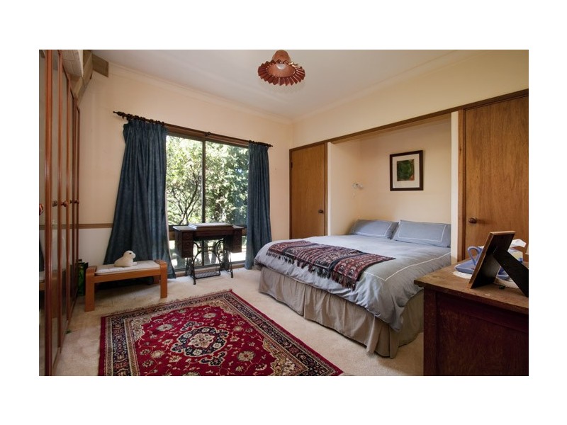 96 Croziers Road, Jaspers Brush NSW 2535