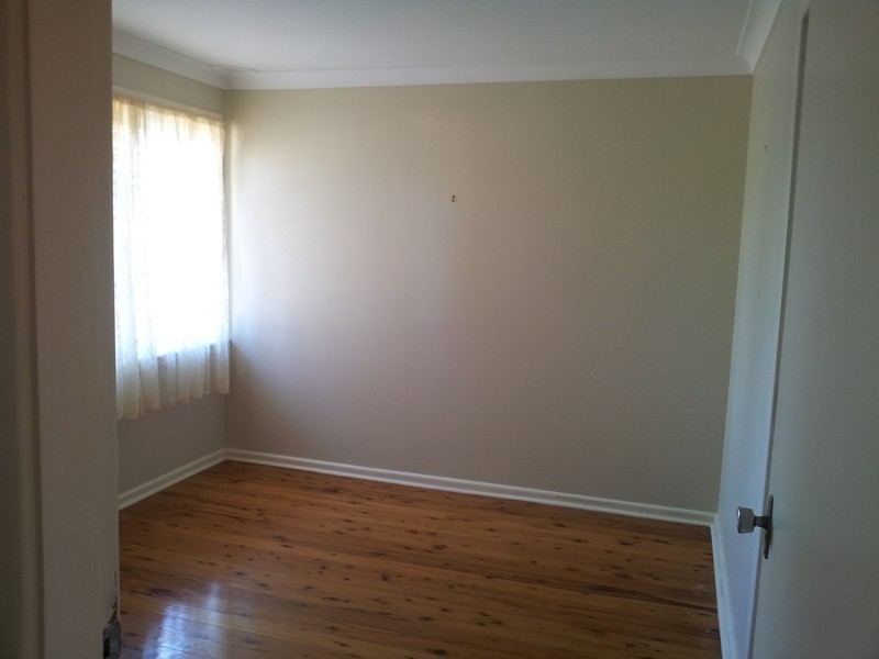 11 ALFRED STREET, Bomaderry NSW 2541